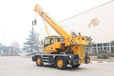 Кран автомобильный 25т